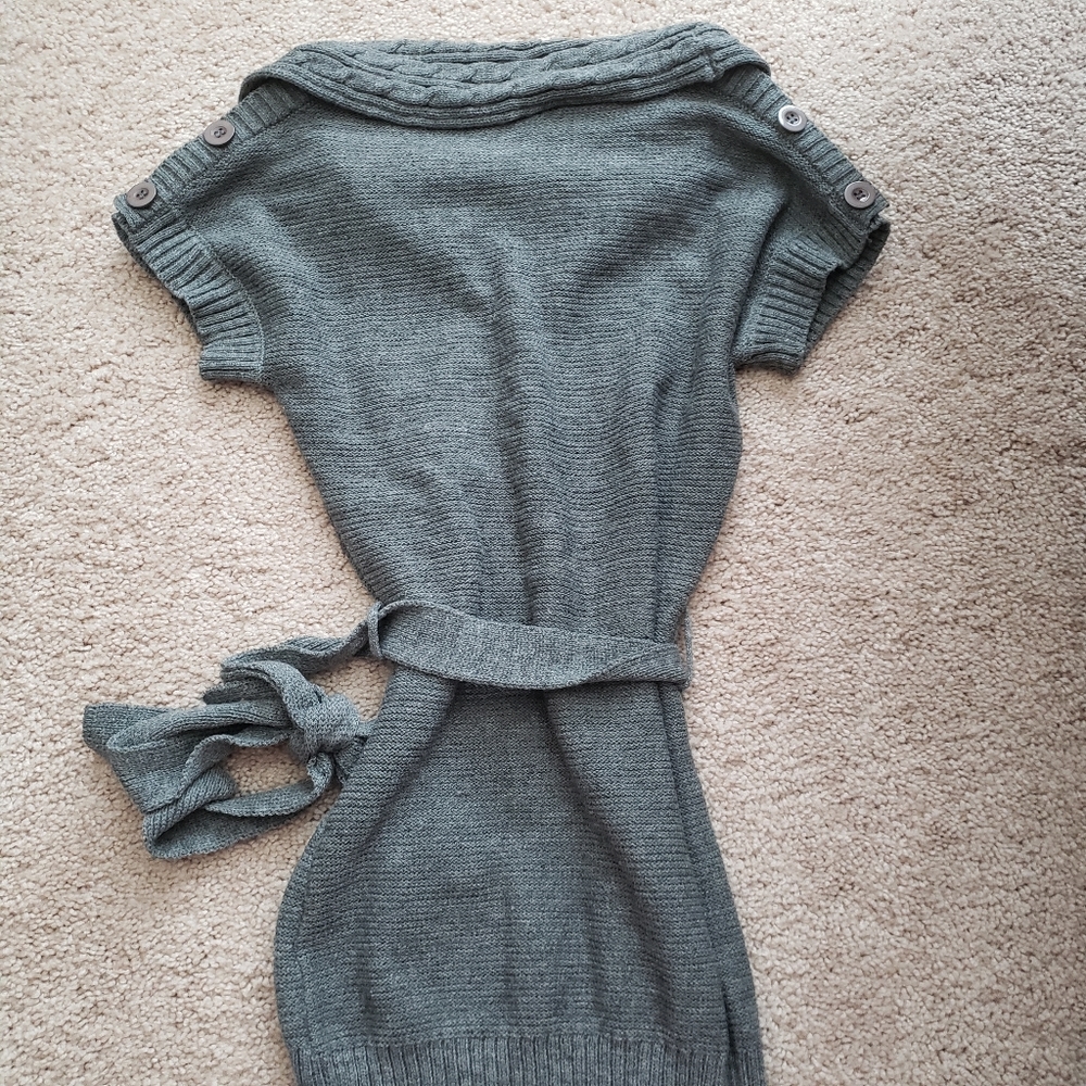 Sweater - Picture 2 of 3